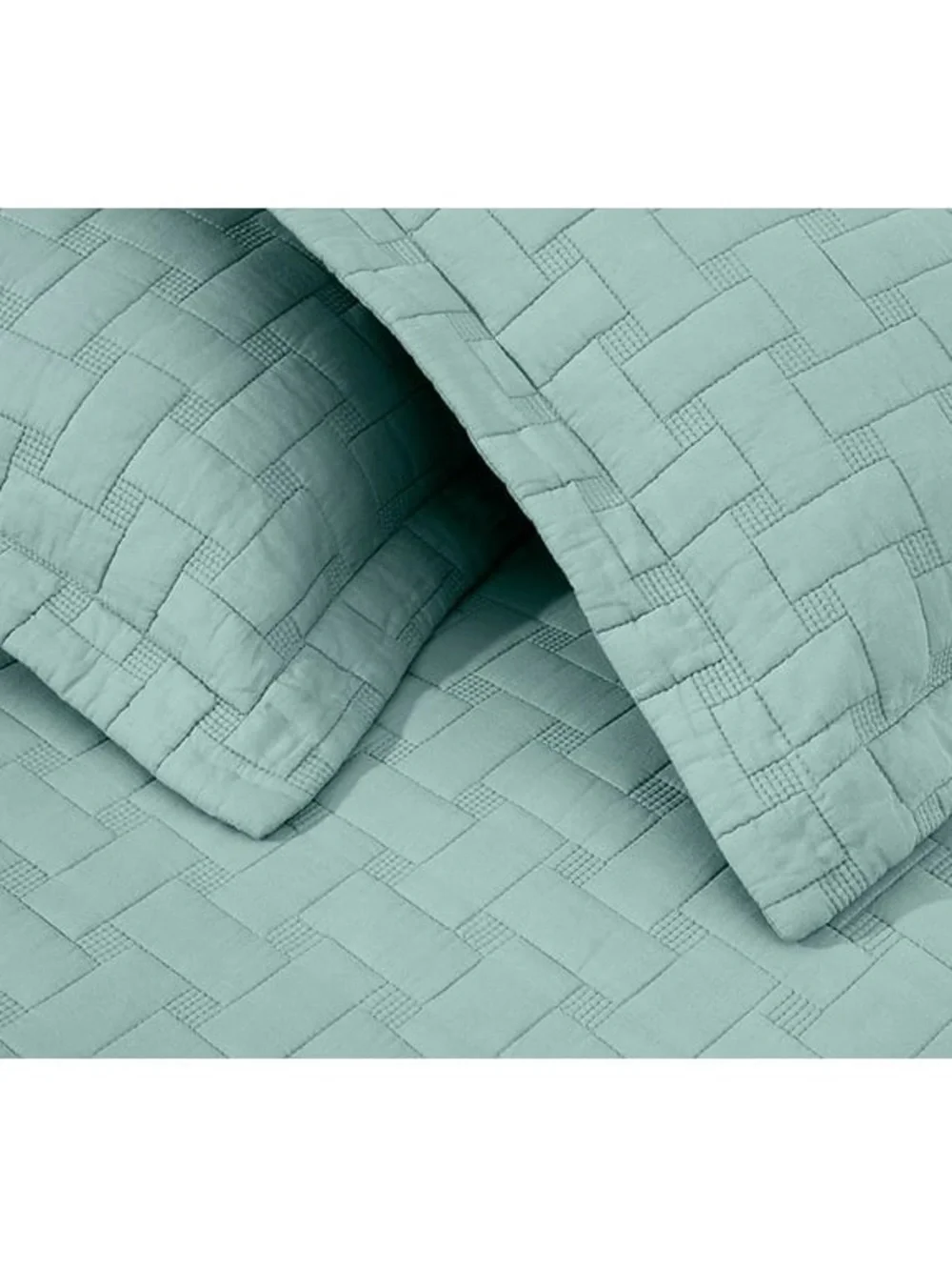 Quilted Solid king 3 piece Bedspread Set in Seafoam Green